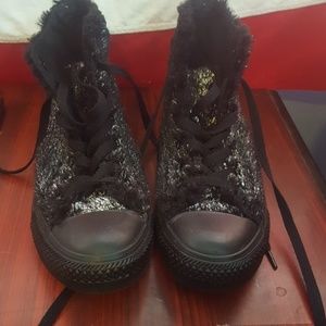 Converse Shoes - Converse high tops NWOT Converse Shoes - Converse high tops NWOT